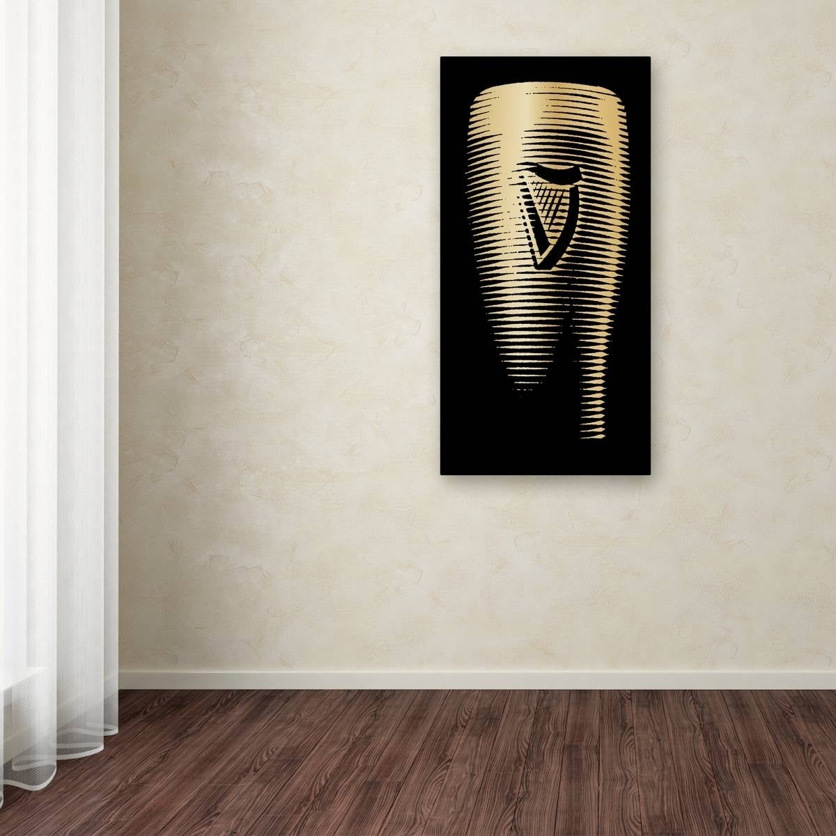 A timeless Guinness VII wall canvas art featuring a Guinness pint, exuding timeless charm.