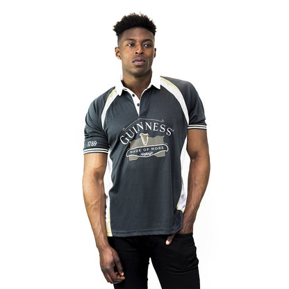 This Made of More Rugby Jersey from Guinness combines moisture-wicking performance with iconic Guinness branding. Perfect for rugby enthusiasts or anyone seeking a versatile and stylish jersey.