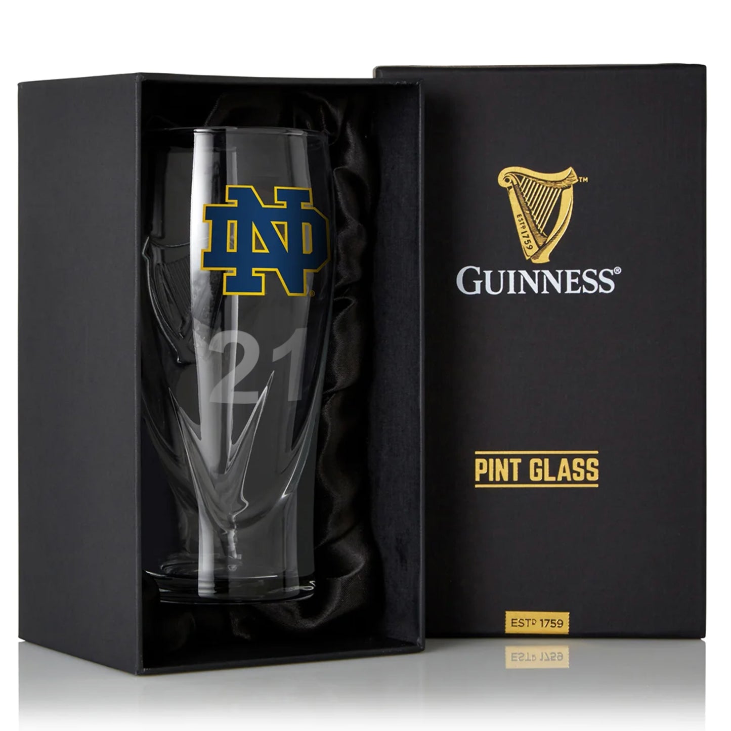 https://guinnesswebstore.com/cdn/shop/files/Guinness-Notre-Dame-Pint-Glass_Monogram-Boxed_2numbers.jpg?v=1700905384&width=1445