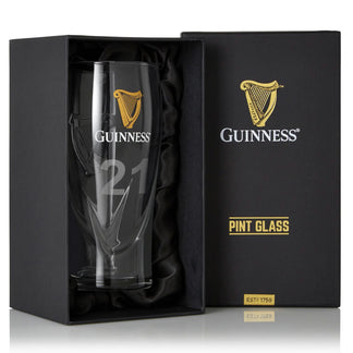 Guinness Pint Glass with Personalization – Guinness Webstore US